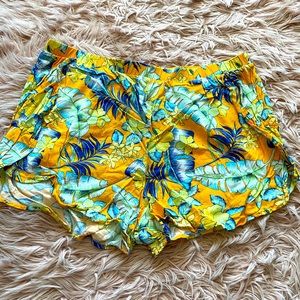 Tropical light and comfy shorts
